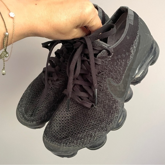 Nike Air Vapormax Triple Black Runners - 6 - Picture 5 of 12